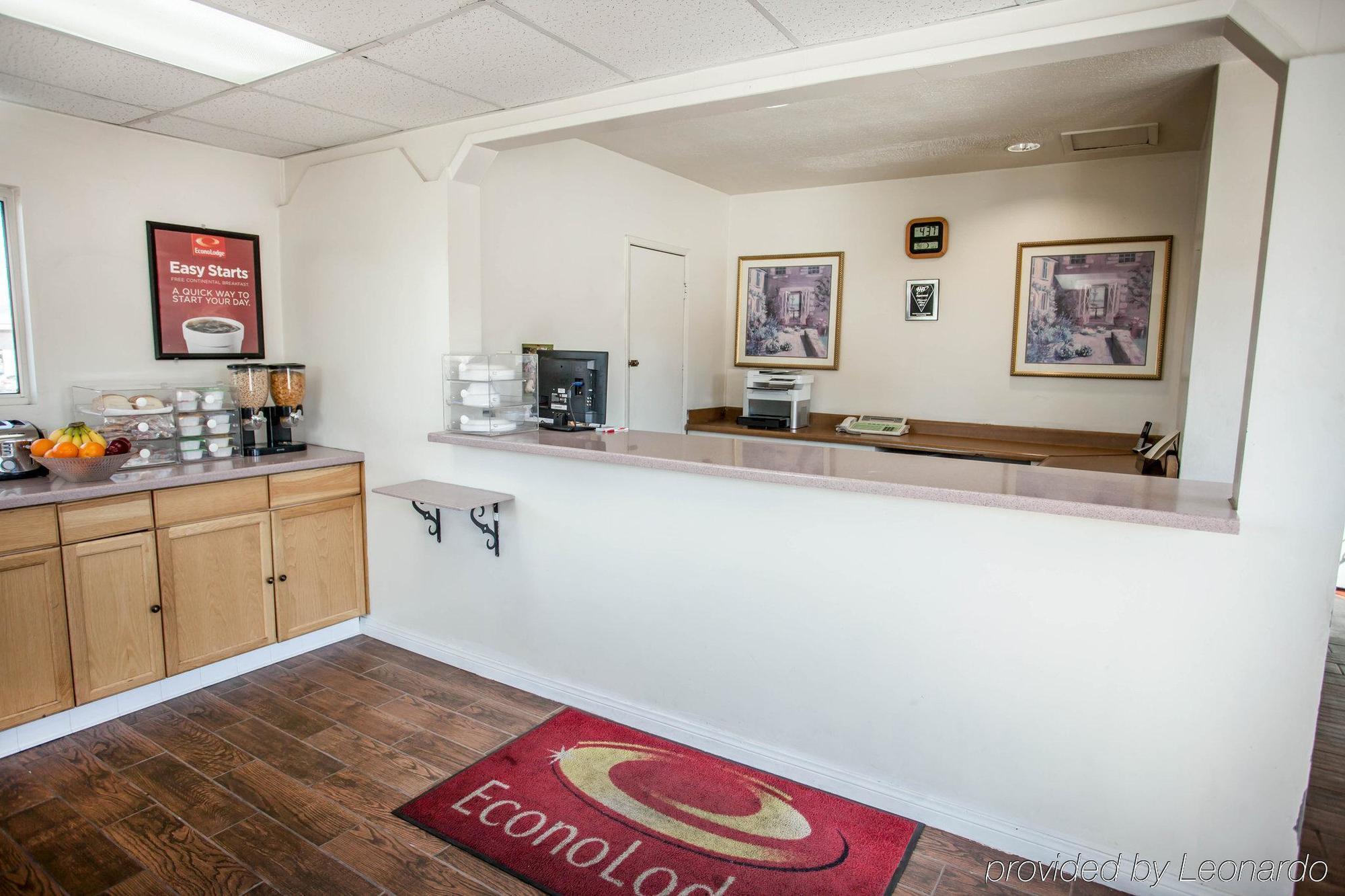 Econo Lodge On Historic Route 66 Barstow Exteriör bild