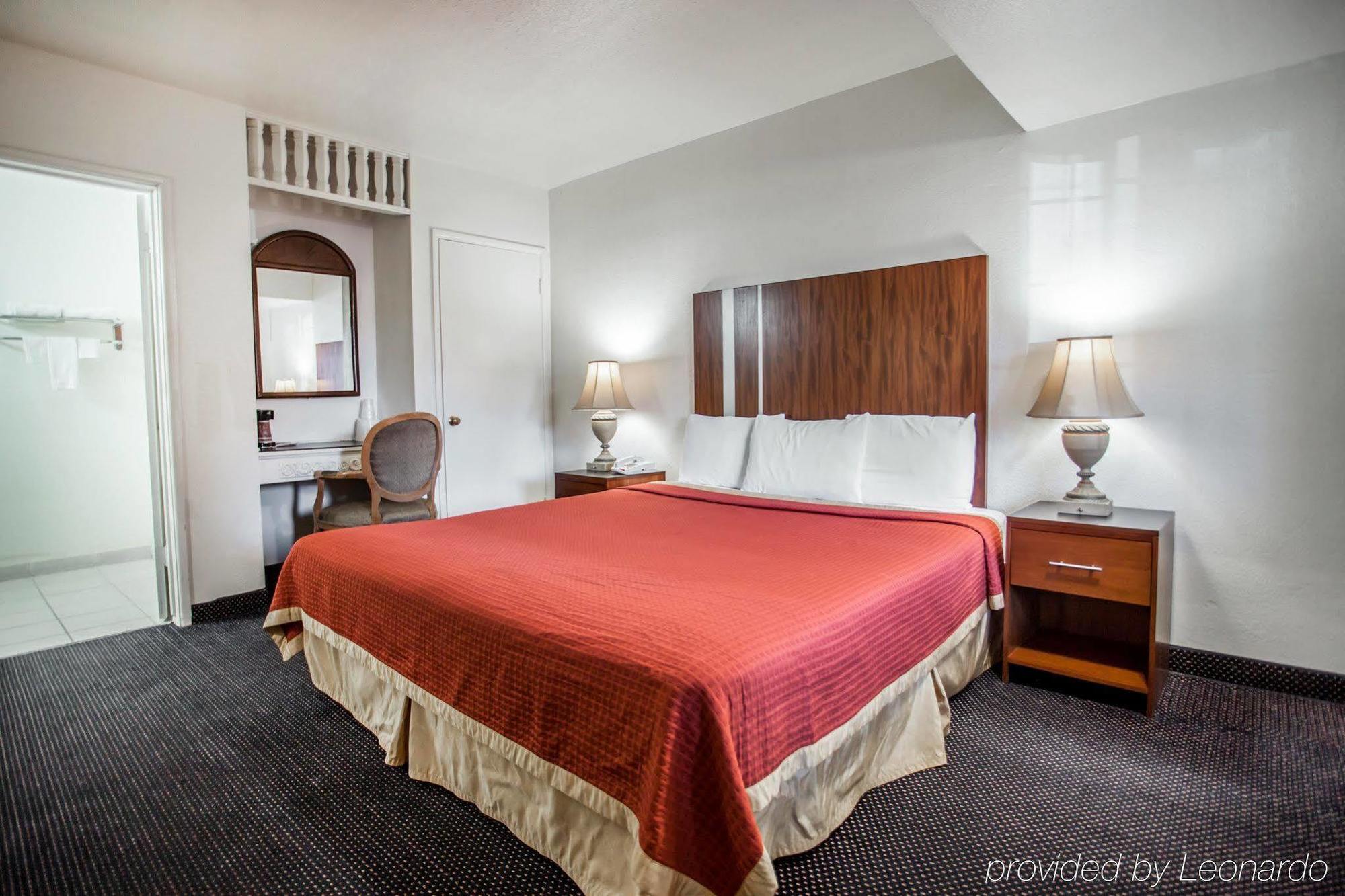 Econo Lodge On Historic Route 66 Barstow Exteriör bild